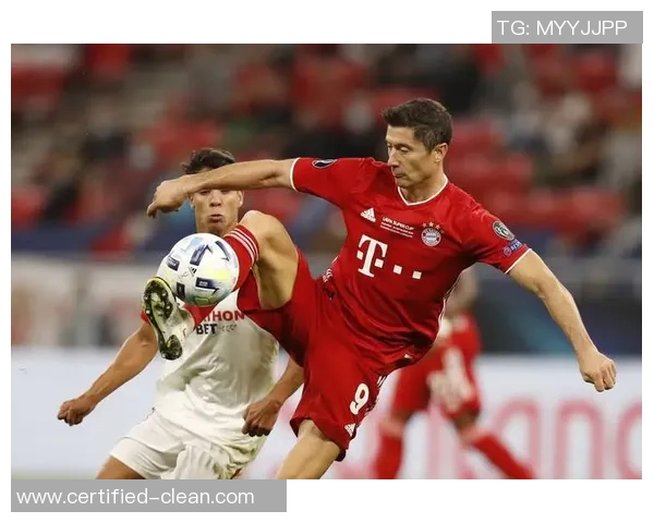 欧联杯精彩对决拜仁与阿森纳战成平局绝杀瞬间引发全场狂欢