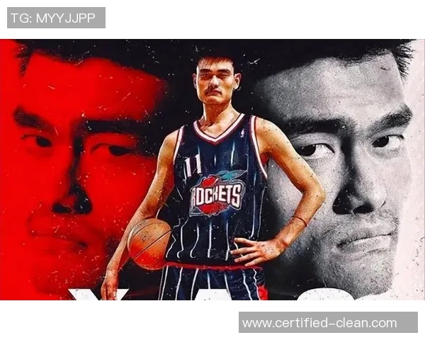 火箭队姚明展现惊人弹跳力完成震撼灌篮瞬间引发全场欢呼