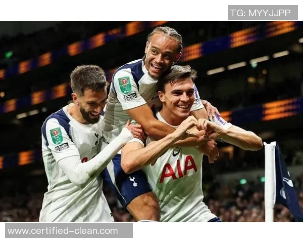 英超焦点战：皇马逆转热刺争议判罚引发全场热议