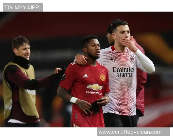 中超热刺与曼联握手言和红牌争议引发全场热议与转会传闻 中超热刺与曼联握手言和红牌争议引发全场热议与转会传闻