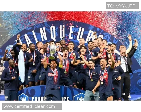 欧联杯激战巴黎圣日耳曼与曼城1比1平红牌争议引发全场热议 欧联杯激战巴黎圣日耳曼与曼城1比1平红牌争议引发全场热议