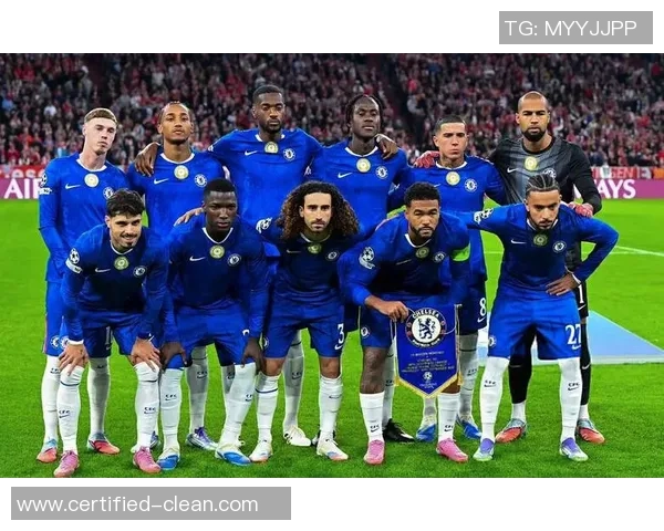 意甲激战：多特蒙德大胜切尔西神扑引发争议判罚全场沸腾